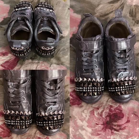 Custom Designed Boys or Girls Sneakers Any Size - Picture 1 of 10